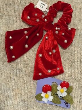 Coquette Hair Accessory Bundle 🎀 Red Velvet Bow Scrunchie + Strawberry Clips